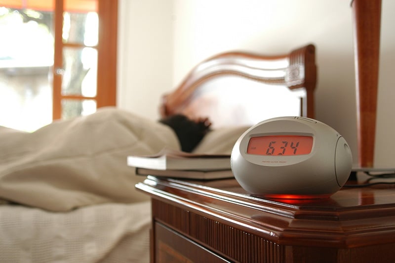 How to Choose the Best Alarm Clock With Radio